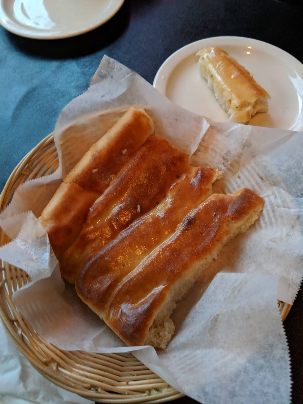 Paolis Italian Country Kitchen | restaurant | 40821 Village Dr, Big Bear Lake, CA 92315, USA | 9098662020 OR +1 909-866-2020