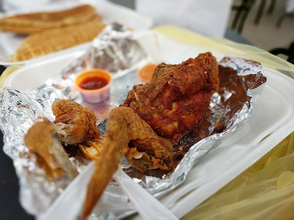 Roscoes House of Chicken and Waffles | restaurant | 621 W Manchester Blvd, Inglewood, CA 90301, USA | 3109814141 OR +1 310-981-4141