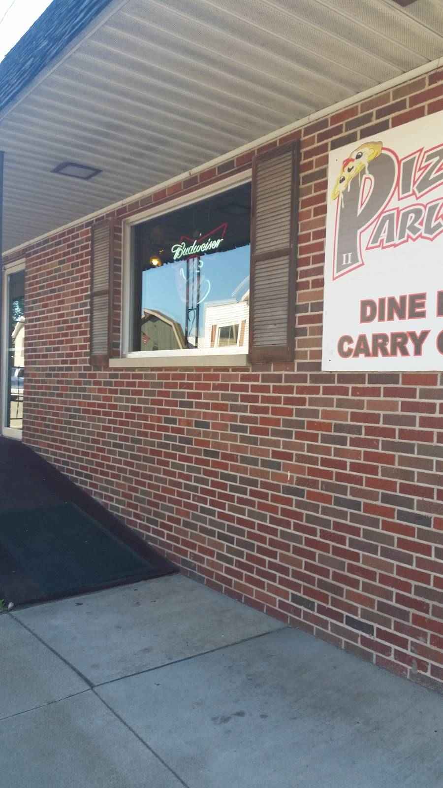 Pizza Parlor II | restaurant | 124 N Main St, Killbuck, OH 44637, USA | 3302765661 OR +1 330-276-5661