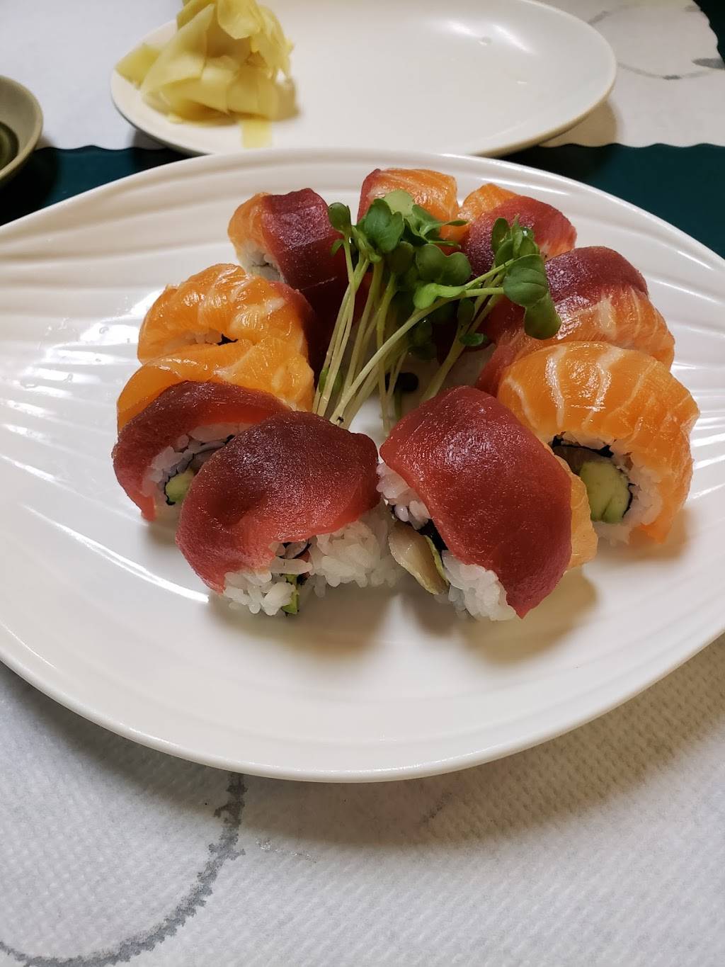 Amakai Japanese Cuisine | restaurant | 4300 Great America Pkwy #156, Santa Clara, CA 95054, USA | 4089882555 OR +1 408-988-2555