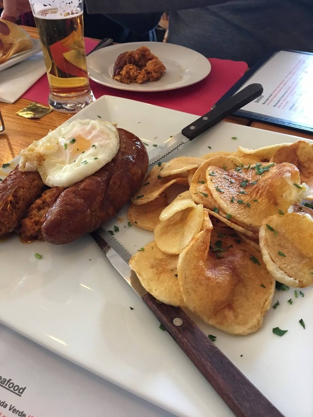 Trackside Bar & Grill | restaurant | 30 Warren St, Peabody, MA 01960, USA | 9785311047 OR +1 978-531-1047