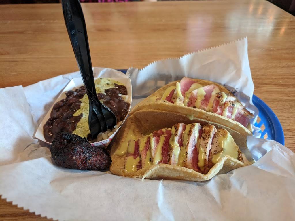 T.J.s Seafood Shack | restaurant | 197 E Mitchell Hammock Rd, Oviedo, FL 32765, USA | 4073653365 OR +1 407-365-3365