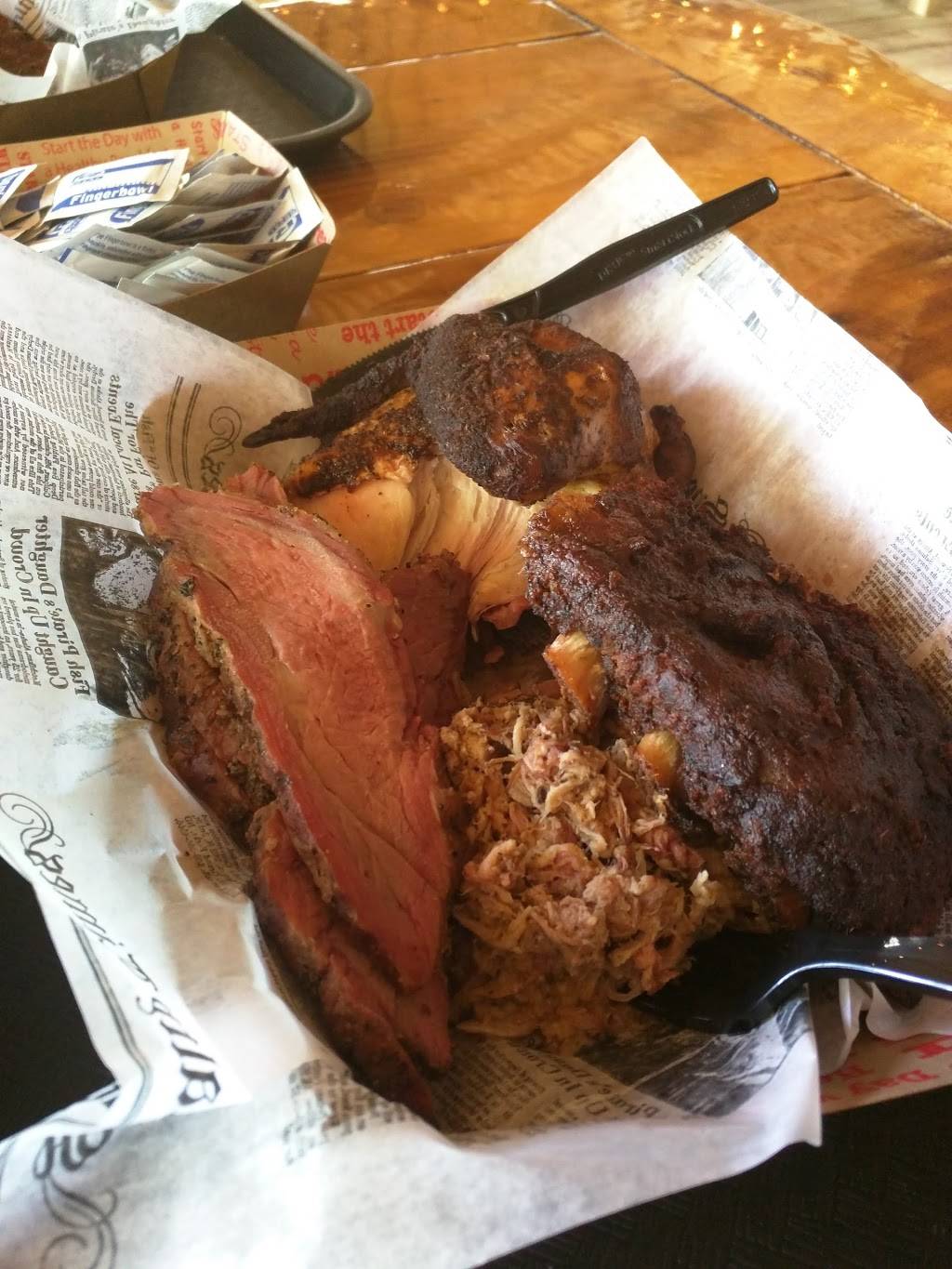 1572 Roadhouse Bar-B-Q | restaurant | 10612 East, OH-73, Waynesville, OH 45068, USA | 5138971572 OR +1 513-897-1572