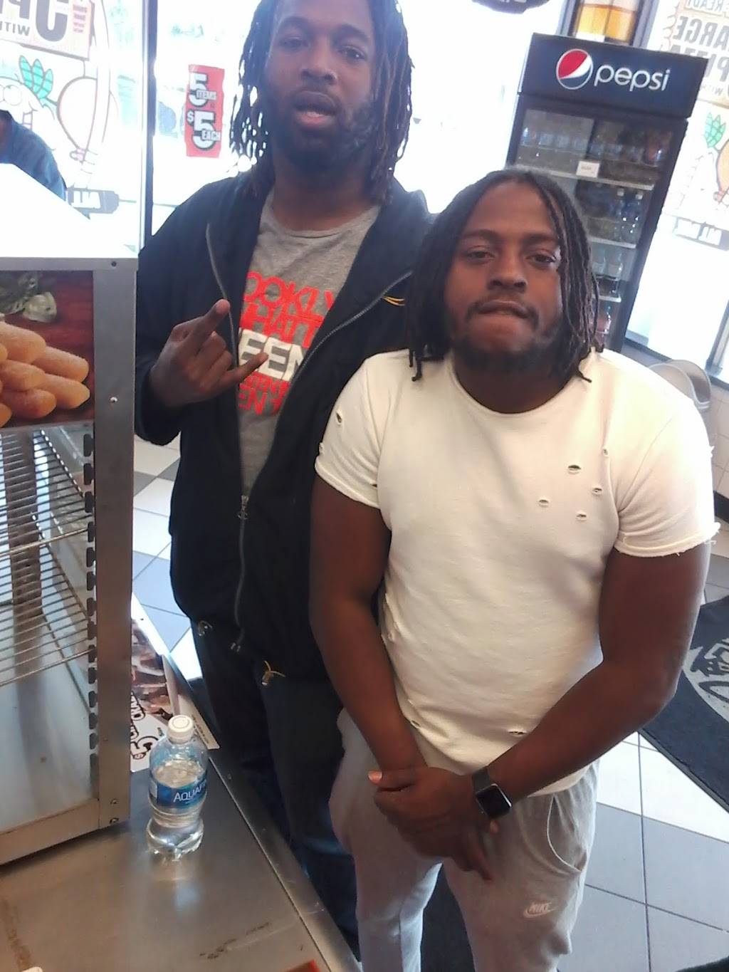 Little Caesars Pizza | meal takeaway | 919 Levick St, Philadelphia, PA 19111, USA | 2152882500 OR +1 215-288-2500