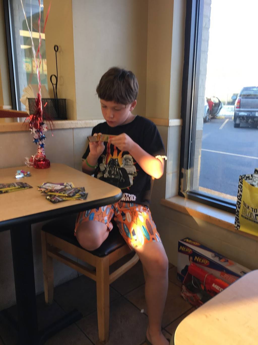 Dairy Queen Grill & Chill | restaurant | 510 W Murdock Ave, Oshkosh, WI 54901, USA | 9202352253 OR +1 920-235-2253