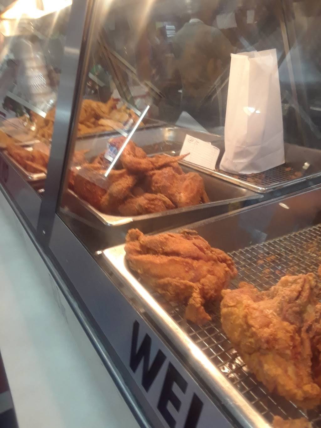 Corner Carryout | meal takeaway | 5401 York Rd, Baltimore, MD 21212, USA | 4104335556 OR +1 410-433-5556