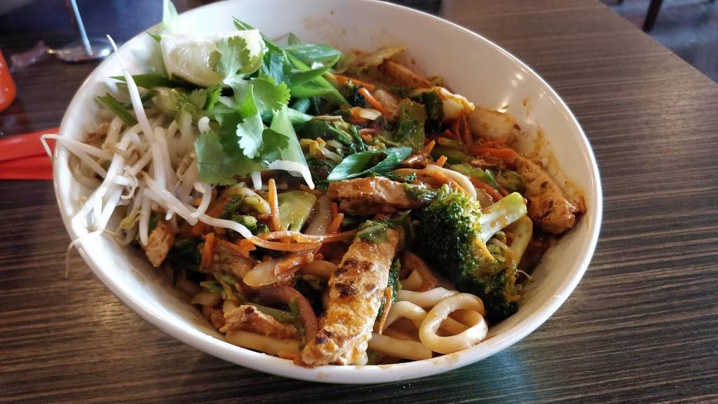 Wok Box-Oshawa | restaurant | 855 Taunton Rd E #4, Oshawa, ON L1H 7K5, Canada | 9054400965 OR +1 905-440-0965