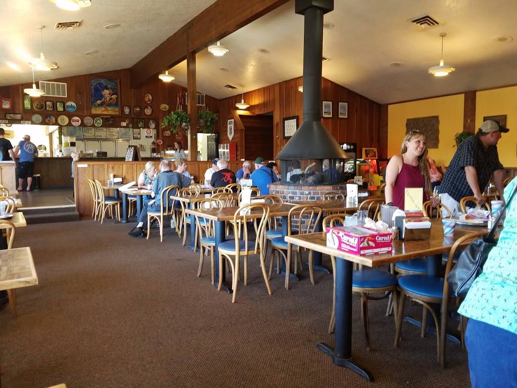 Pinocchios Pizza | restaurant | 1795 E Main St, Cottage Grove, OR 97424, USA | 5419425531 OR +1 541-942-5531