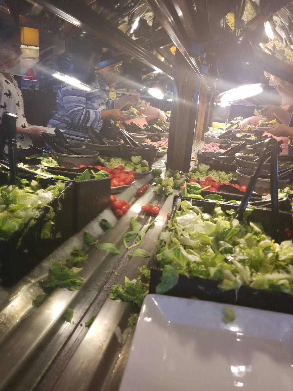 Ruby Tuesday | restaurant | 945 N Dupont Blvd, Milford, DE 19963, USA | 3024248049 OR +1 302-424-8049