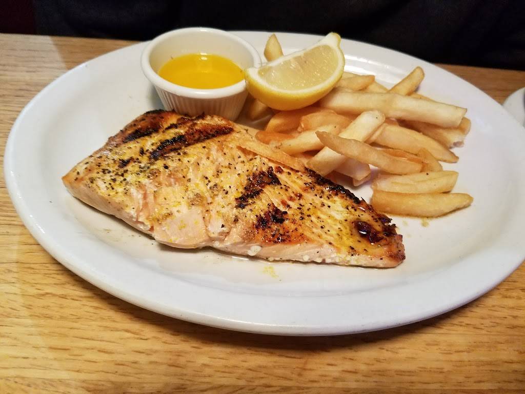 Logans Roadhouse | restaurant | 2840 E Franklin Blvd, Gastonia, NC 28054, USA | 7048699288 OR +1 704-869-9288