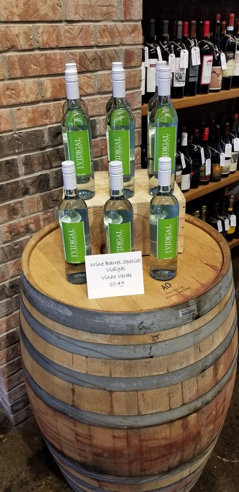 305 Wine Garage Inc | restaurant | 305 S Main St suite a, Fortville, IN 46040, USA | 3177474775 OR +1 317-747-4775