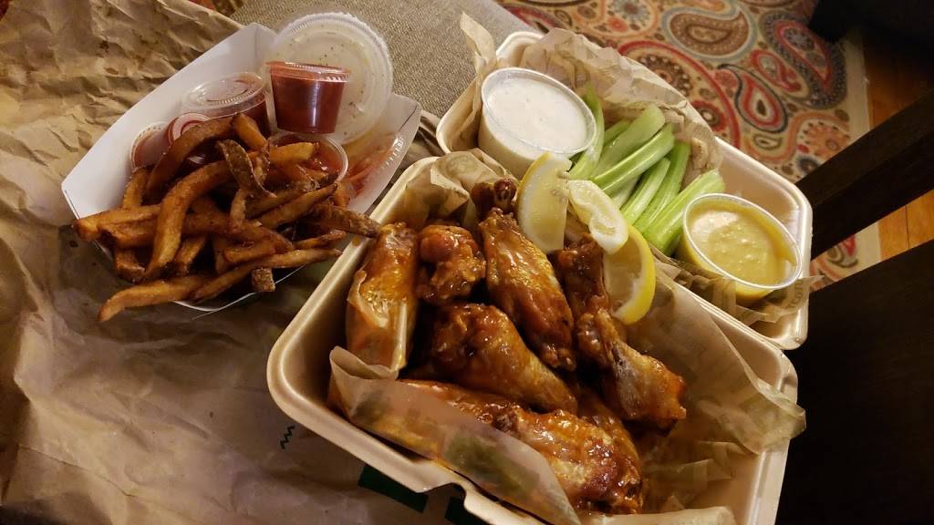 Wingstop | restaurant | 17W629 E Roosevelt Rd, Oakbrook Terrace, IL 60181, USA | 6306329464 OR +1 630-632-9464