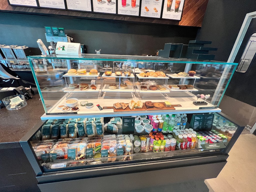 Starbucks | restaurant | 19451 Times Cir, Venice, FL 34292, USA | 9419469900 OR +1 941-946-9900