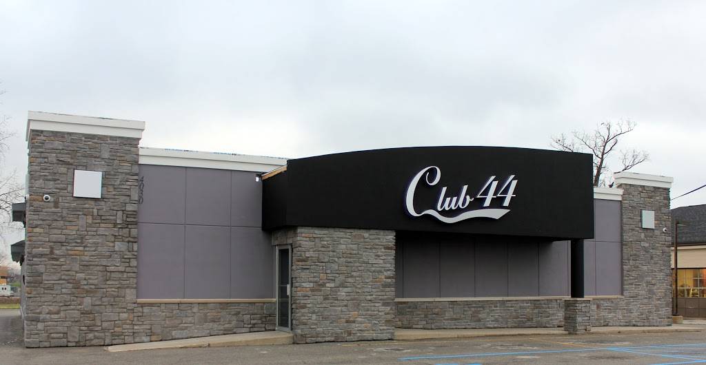 Club 44 | night club | 4030 Coldwater Rd, Fort Wayne, IN 46805, USA | 2607555689 OR +1 260-755-5689