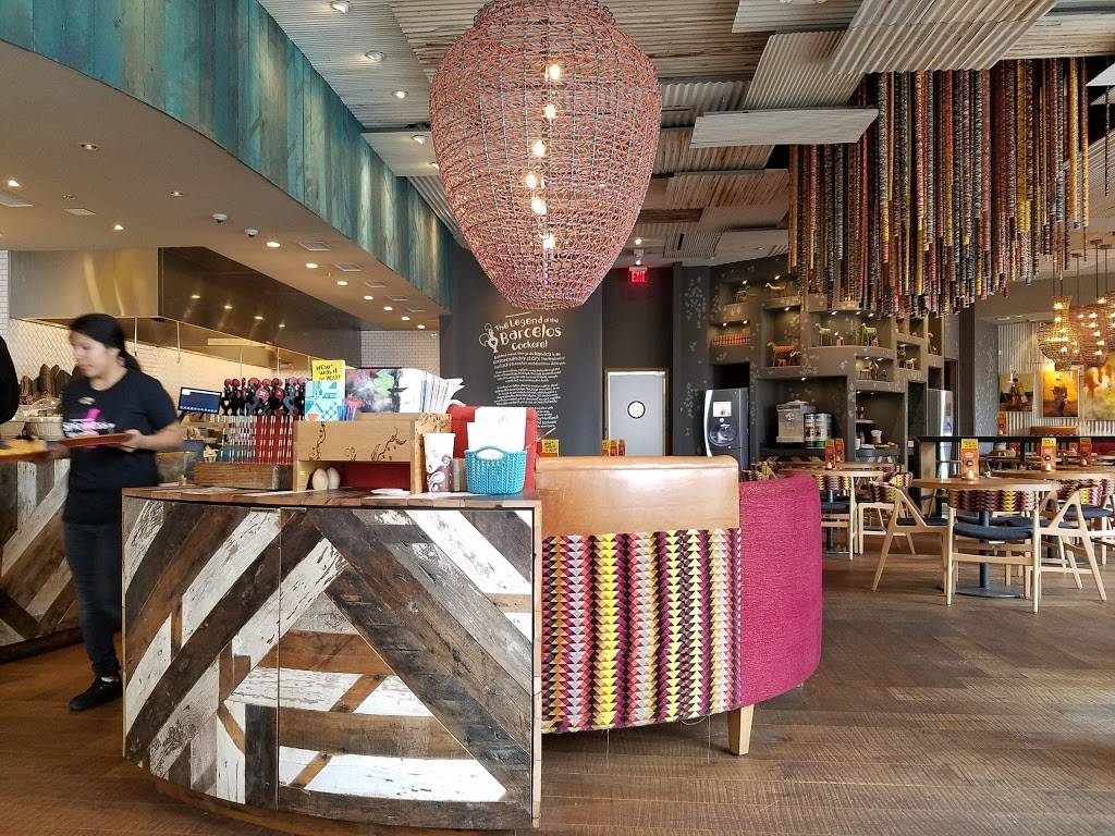 Nandos | restaurant | 2987 District Ave, Fairfax, VA 22031, USA | 5716207731 OR +1 571-620-7731