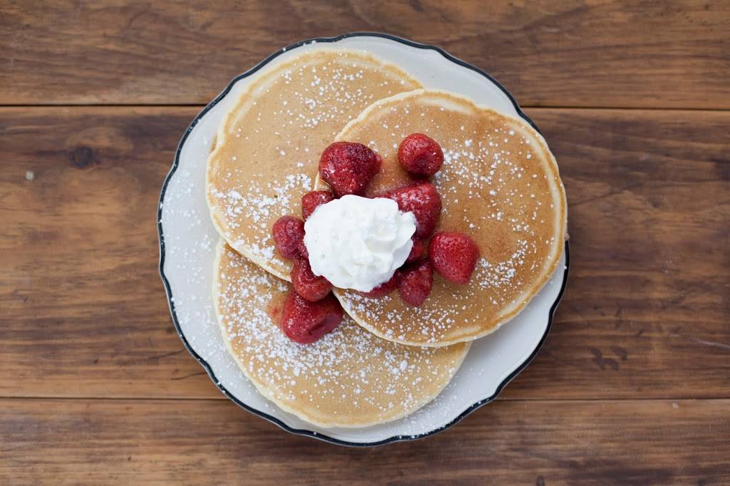 Continental Pancake House & Family Restaurant | restaurant | 5810 Stanley Ave, Niagara Falls, ON L2G 3X8, Canada | 9053546661 OR +1 905-354-6661