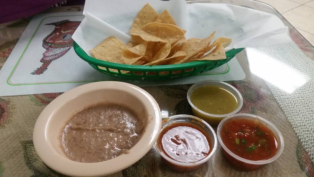 Juans Tacos | restaurant | 4669, 1424 W Foothill Blvd f, Rialto, CA 92376, USA | 9098759392 OR +1 909-875-9392