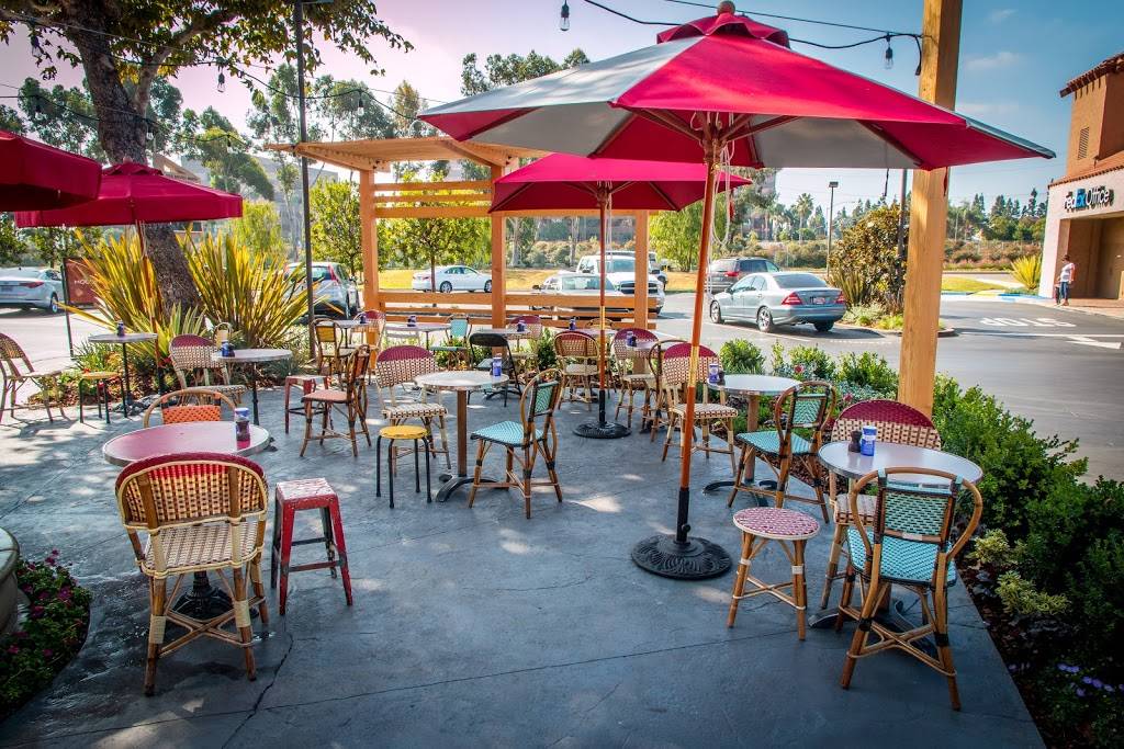 MOULIN | bakery | 248 Forest Ave, Laguna Beach, CA 92651, USA | 9497156990 OR +1 949-715-6990