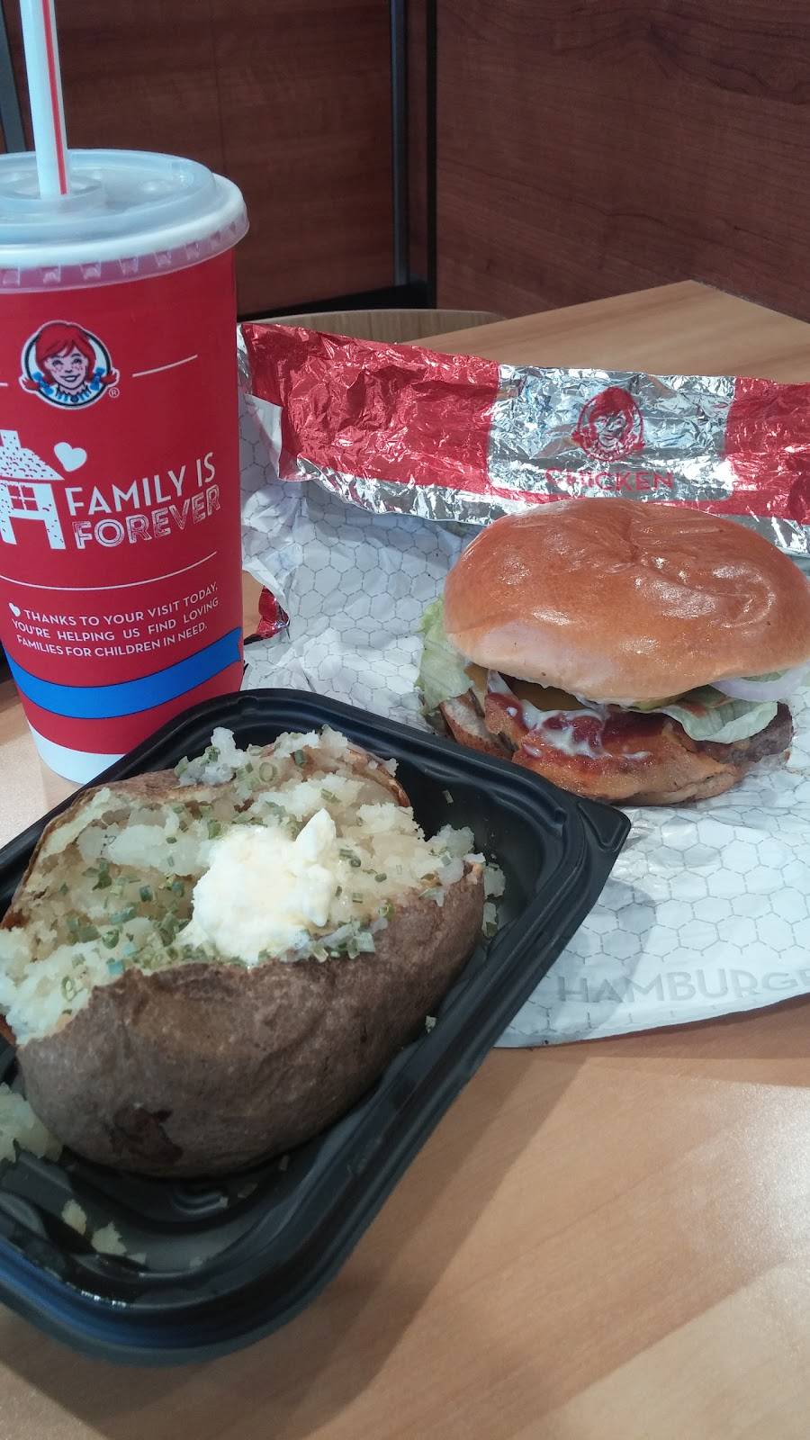 Wendys | restaurant | 400 Lovell Rd, Knoxville, TN 37934, USA | 8659660447 OR +1 865-966-0447