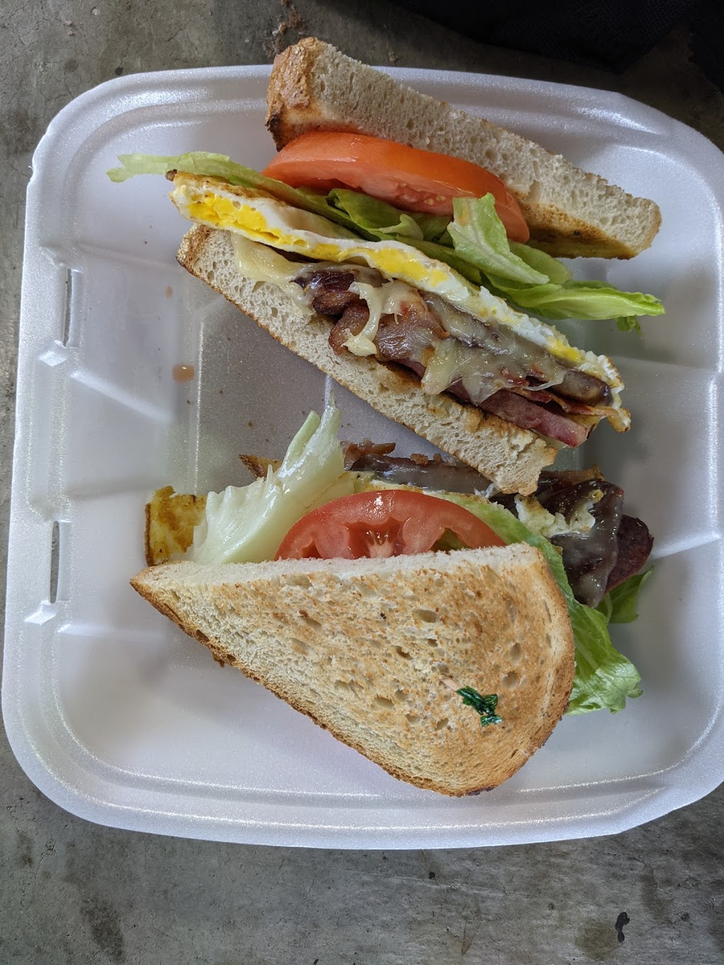 Farmer Franks | restaurant | 2542 Market St, Detroit, MI 48207, USA | 3134743600 OR +1 313-474-3600