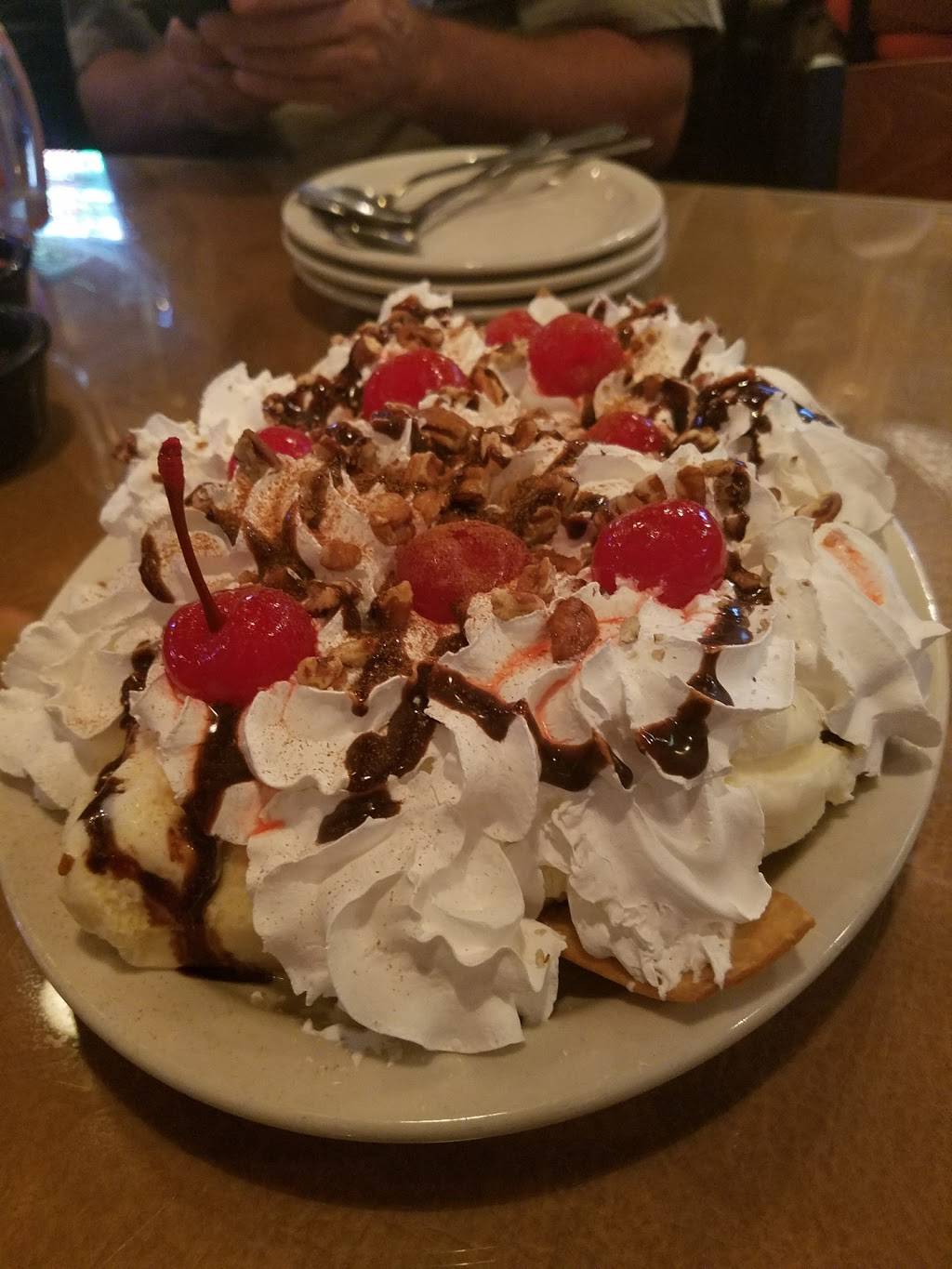 El Gabacho Tex-Mex Grill | restaurant | 2408 W Abram St, Arlington, TX 76013, USA | 8172768160 OR +1 817-276-8160