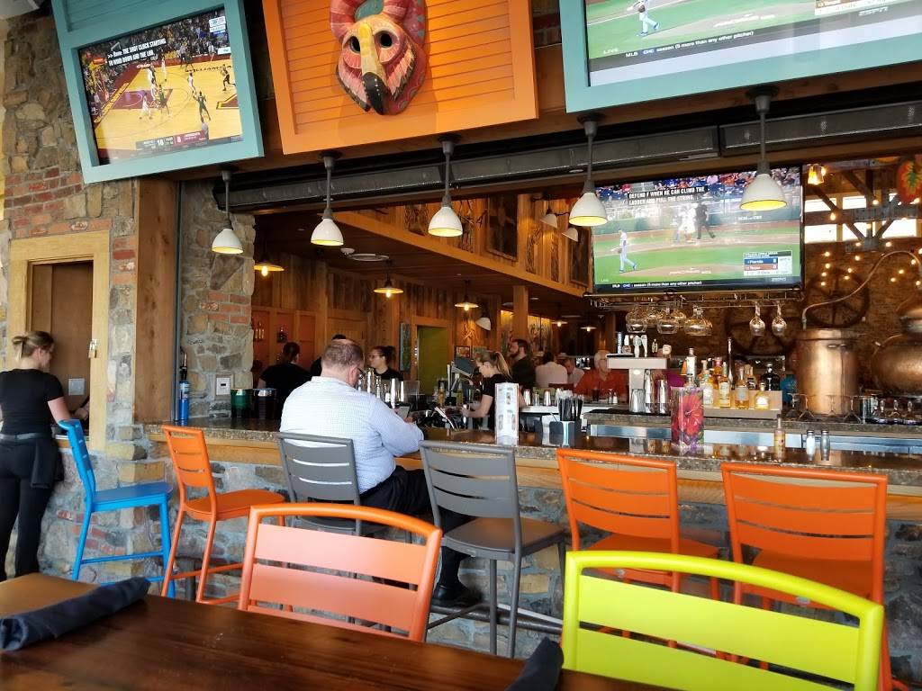 Bahama Breeze | meal takeaway | 1540 Rinehart Rd, Sanford, FL 32771, USA | 4073209946 OR +1 407-320-9946