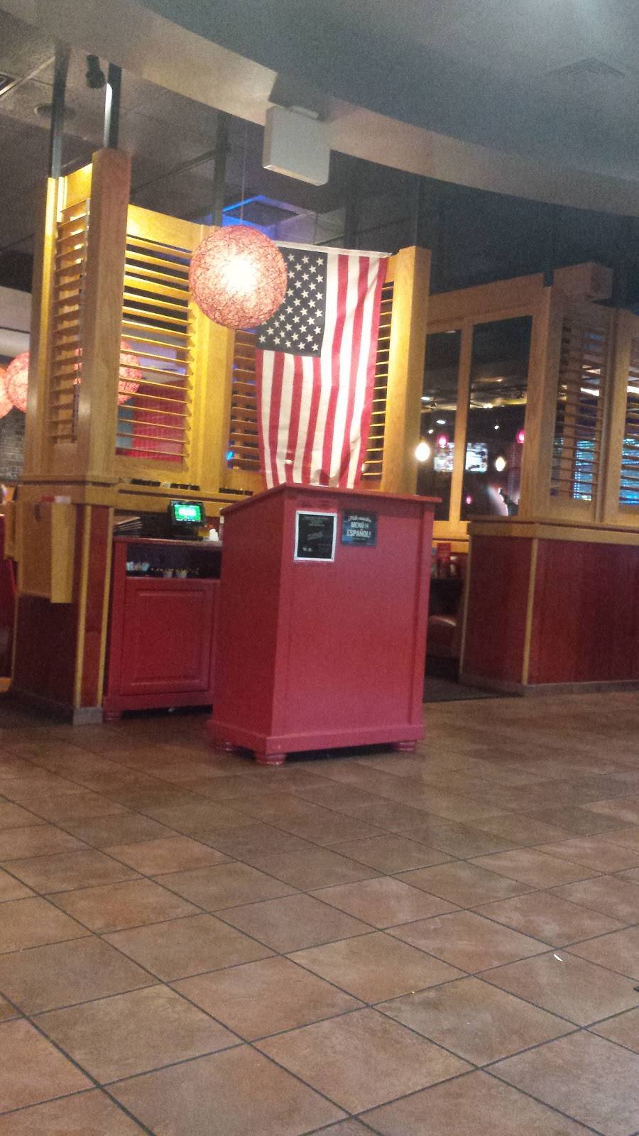 Red Robin Gourmet Burgers and Brews | restaurant | 751 E Joiner Pkwy, Lincoln, CA 95648, USA | 9164346791 OR +1 916-434-6791