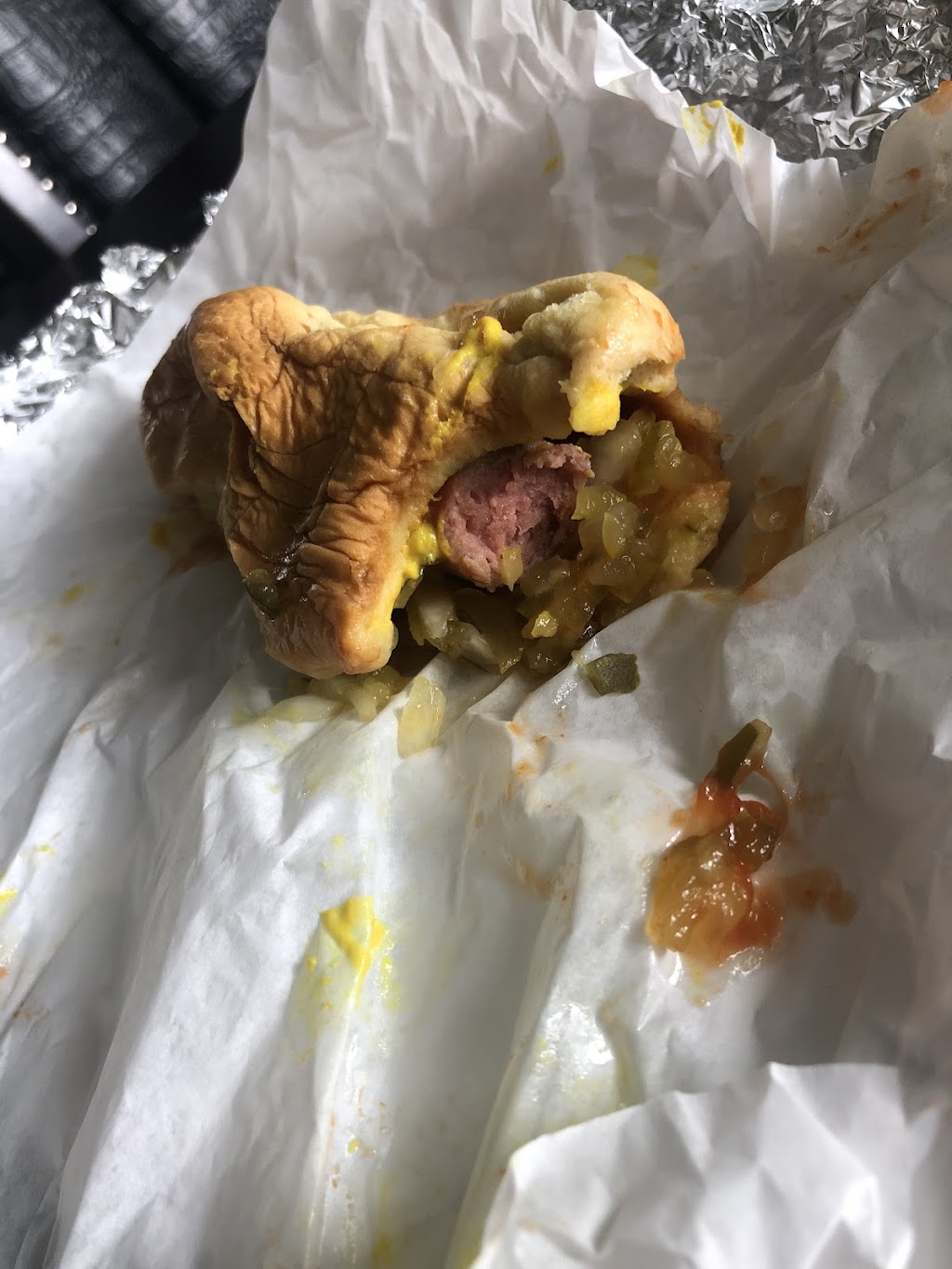 Shirls Drive-In Waukegan | restaurant | 2132 N Lewis Ave, Waukegan, IL 60087, USA | 8476238484 OR +1 847-623-8484