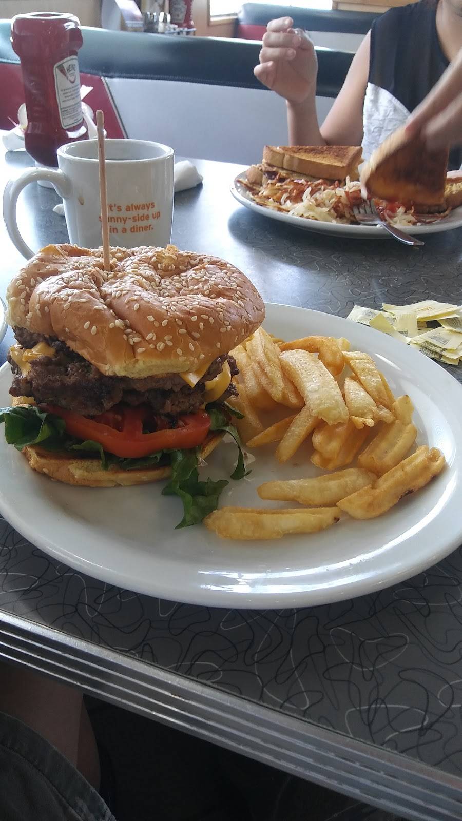 Wendys | restaurant | 7440 Northwoods Blvd, Charleston, SC 29406, USA | 8437970064 OR +1 843-797-0064