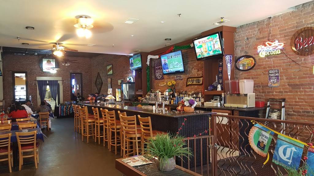 Cilantros Méxican Restaurant & Bar | restaurant | 705 J St, Sacramento, CA 95814, USA | 9164414300 OR +1 916-441-4300