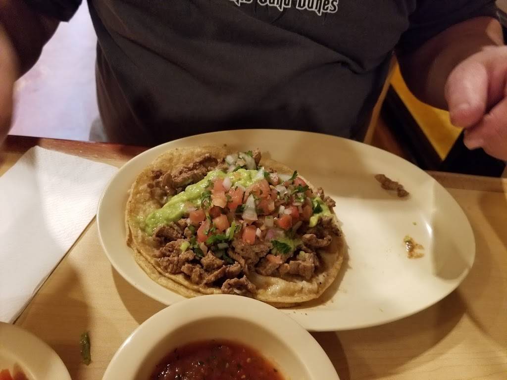 Alberts Fresh Mexican Food | restaurant | 1530 Jamacha Road, El Cajon, CA 92019, USA | 6194447713 OR +1 619-444-7713