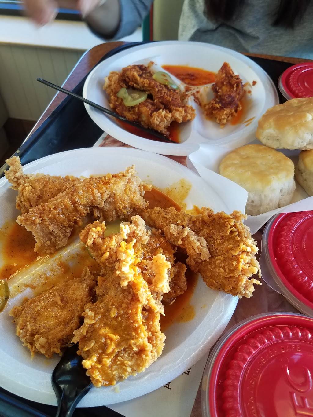 KFC | restaurant | 13962 Lee Jackson Memorial Hwy, Chantilly, VA 20151, USA | 7033788786 OR +1 703-378-8786
