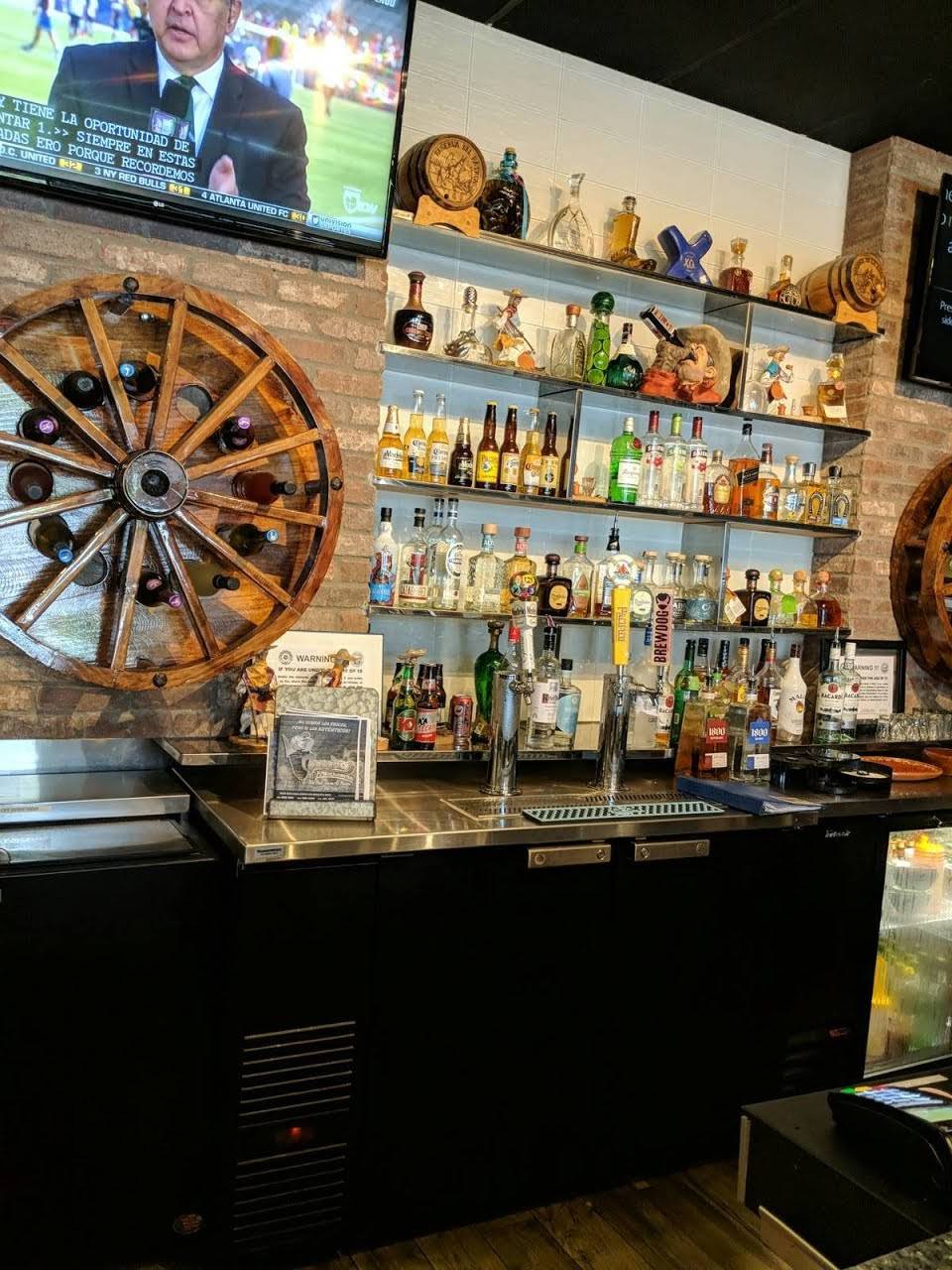 Los Guachos | restaurant | 7370 Sawmill Rd, Columbus, OH 43235, USA | 6147869185 OR +1 614-786-9185