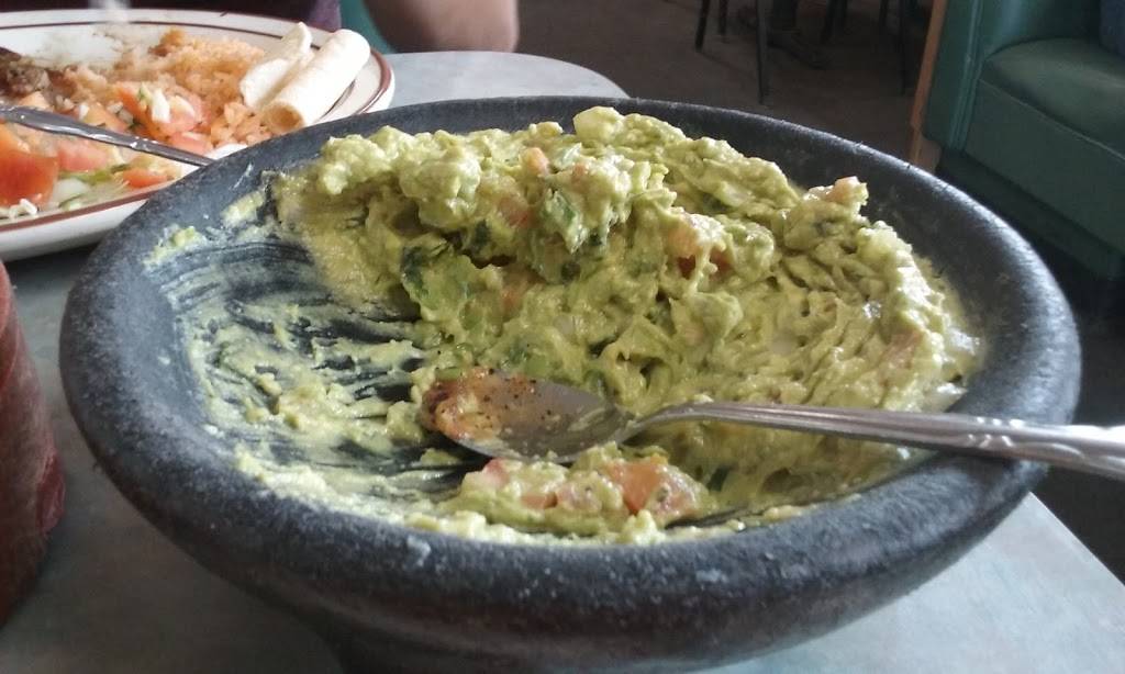 El Jacalito Restaurant | restaurant | 10110 Main St, Lamont, CA 93241, USA | 6618454598 OR +1 661-845-4598