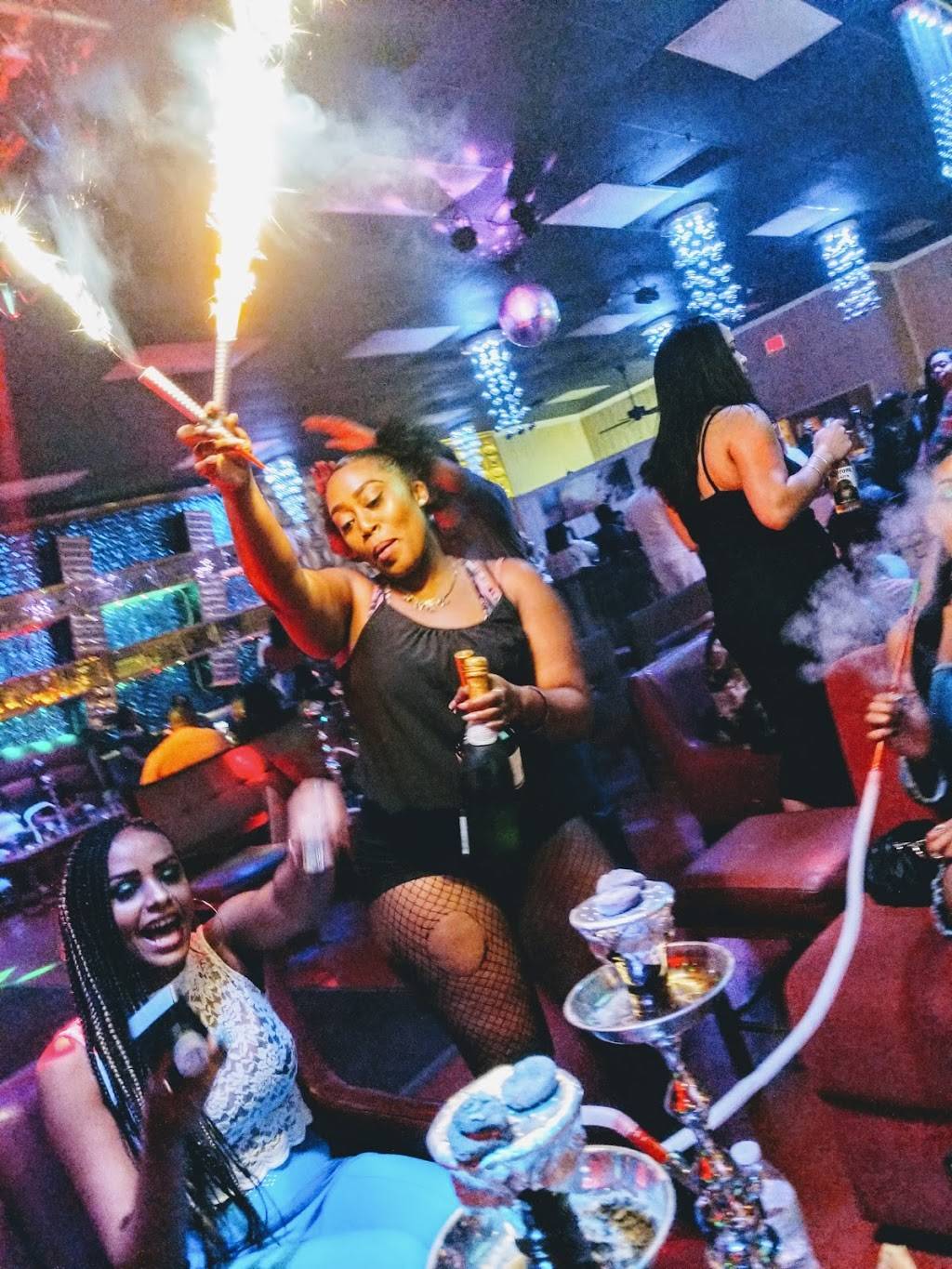 Hashtag Restaurant & Lounge | night club | 654 S Pickett St, Alexandria, VA 22304, USA | 5719705360 OR +1 571-970-5360