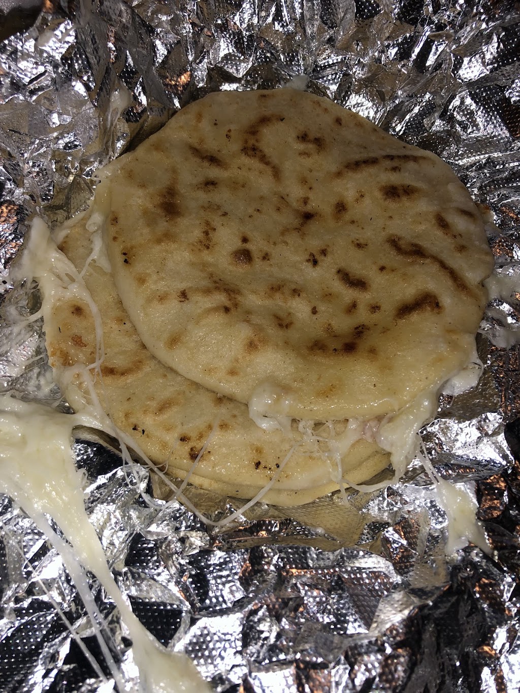 Celinas food truck | restaurant | 9677 Marbach Rd, San Antonio, TX 78245, USA | 2108436247 OR +1 210-843-6247