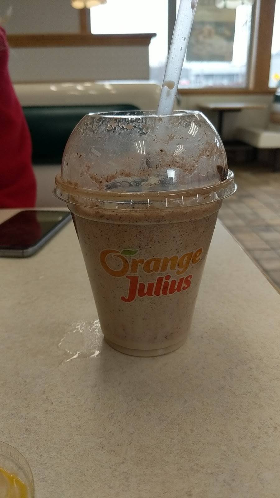 Dairy Queen | restaurant | 142 Warren St, Rayland, OH 43943, USA | 7408594348 OR +1 740-859-4348