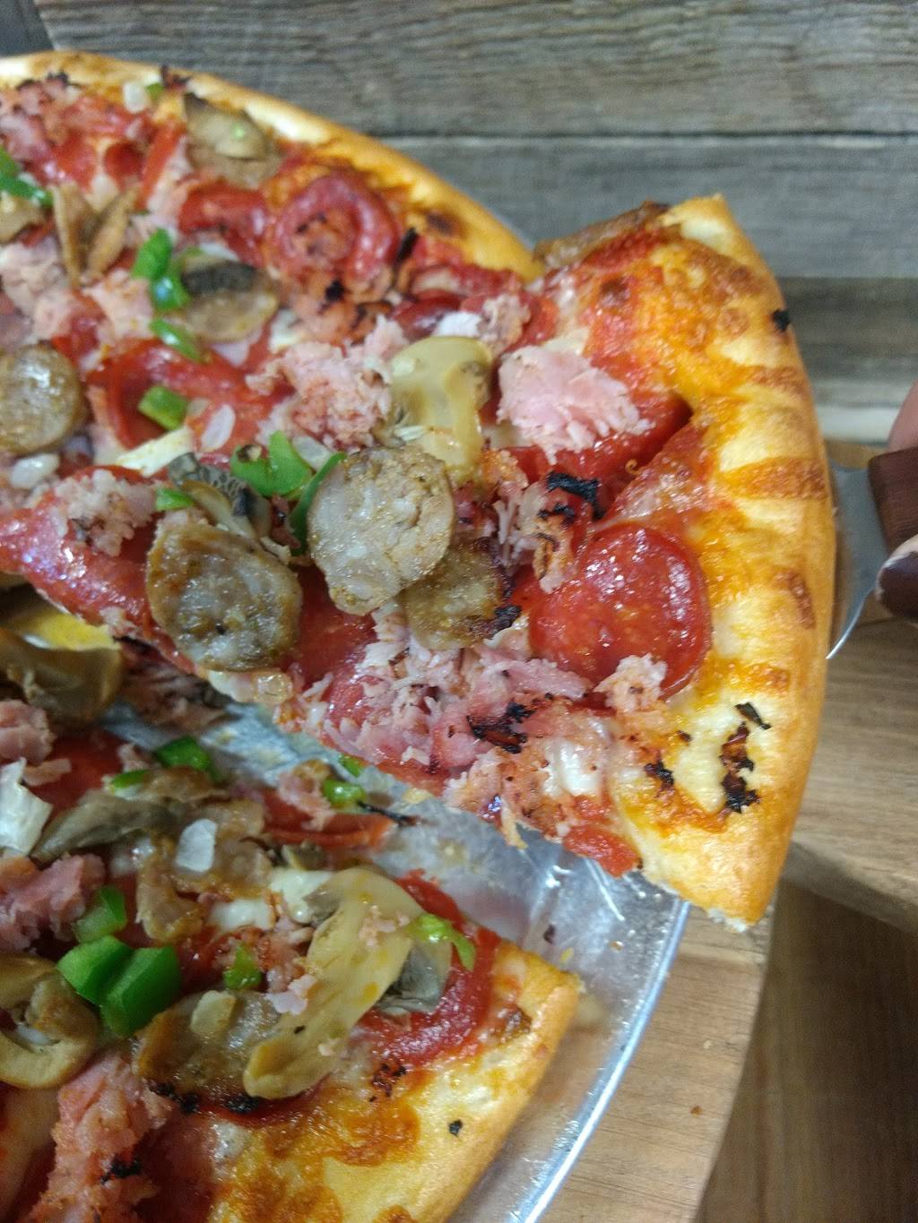 Sloppy Joes Snack Shack | restaurant | 1140 Monroe Ave NW Suite 2102, Grand Rapids, MI 49503, USA | 6166475584 OR +1 616-647-5584