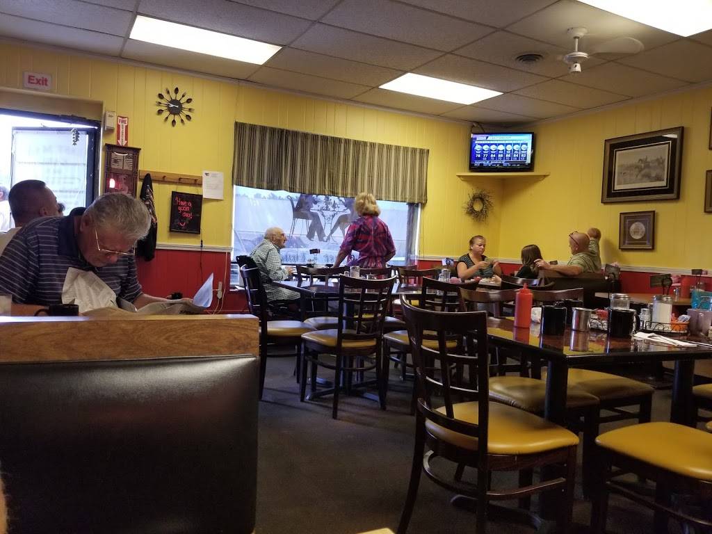 East Main Street Cafe | restaurant | 129 E Main St #8, Webster, MA 01570, USA | 5089490323 OR +1 508-949-0323