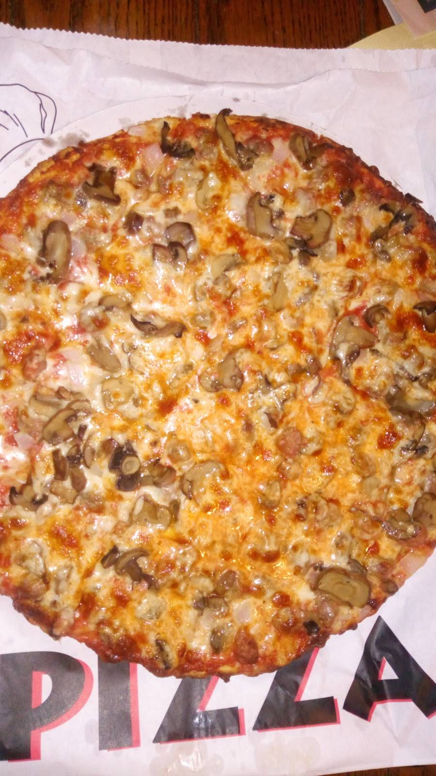 Pas Pizza | restaurant | 5621 22nd Ave, Kenosha, WI 53140, USA | 2626540429 OR +1 262-654-0429