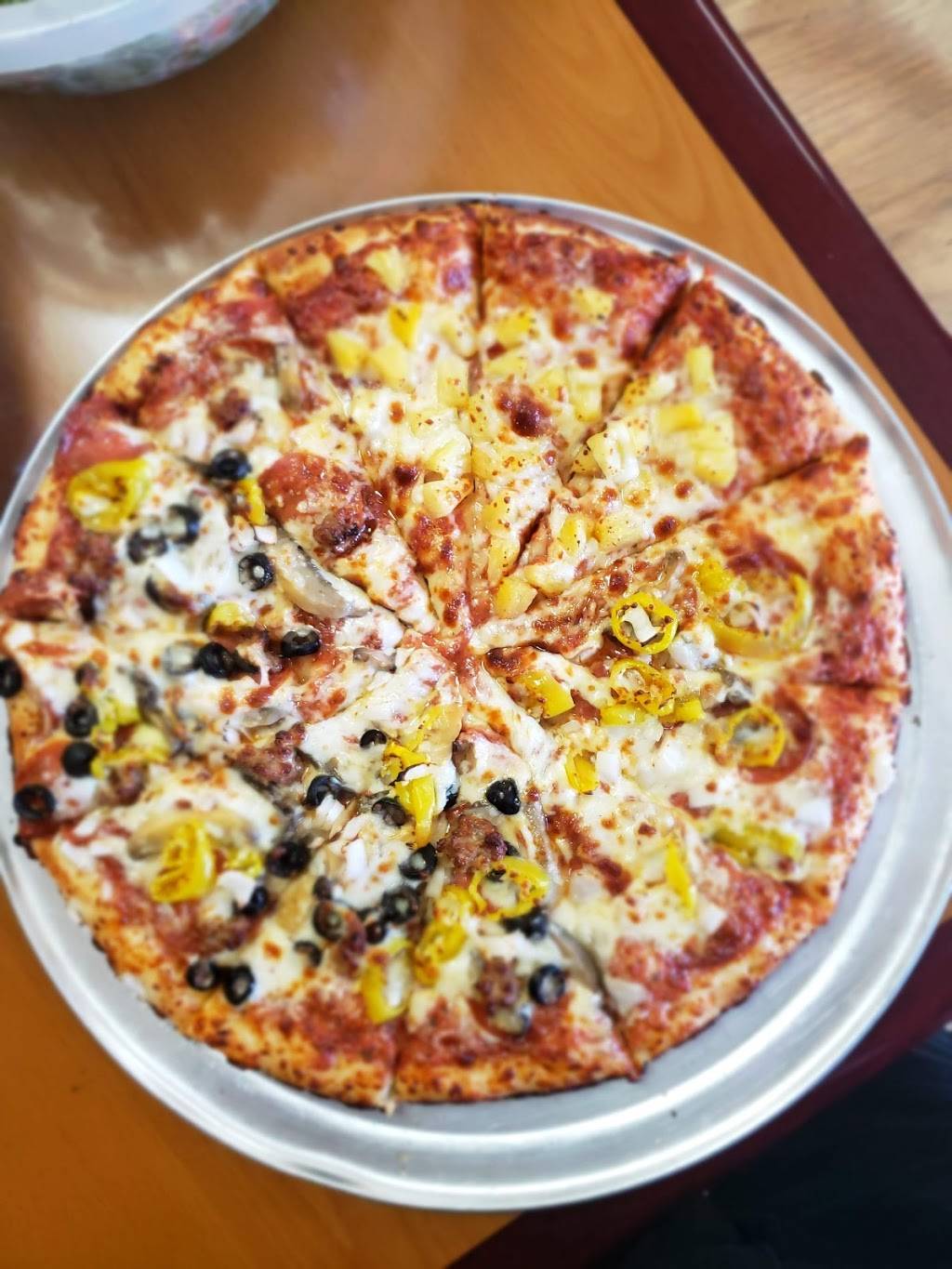 Pizza Xpress | restaurant | 1556 Orange St, Redlands, CA 92374, USA | 9097478363 OR +1 909-747-8363
