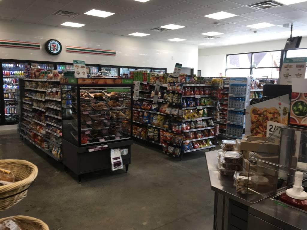 7-Eleven | bakery | 26 Pine Hollow Rd, Oyster Bay, NY 11771, USA | 5163682995 OR +1 516-368-2995