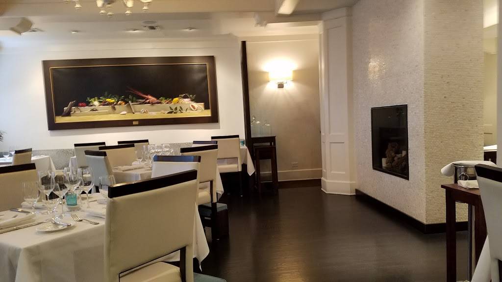 Pelago Ristorante | restaurant | 201 E Delaware Pl, Chicago, IL 60611, USA | 3122800700 OR +1 312-280-0700