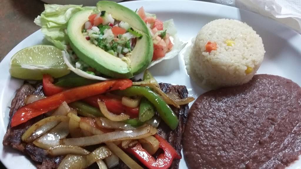 El Amanecer Restaurante y Pupuseria | restaurant | 17904 W Little York Rd, Houston, TX 77084, USA | 2818589088 OR +1 281-858-9088