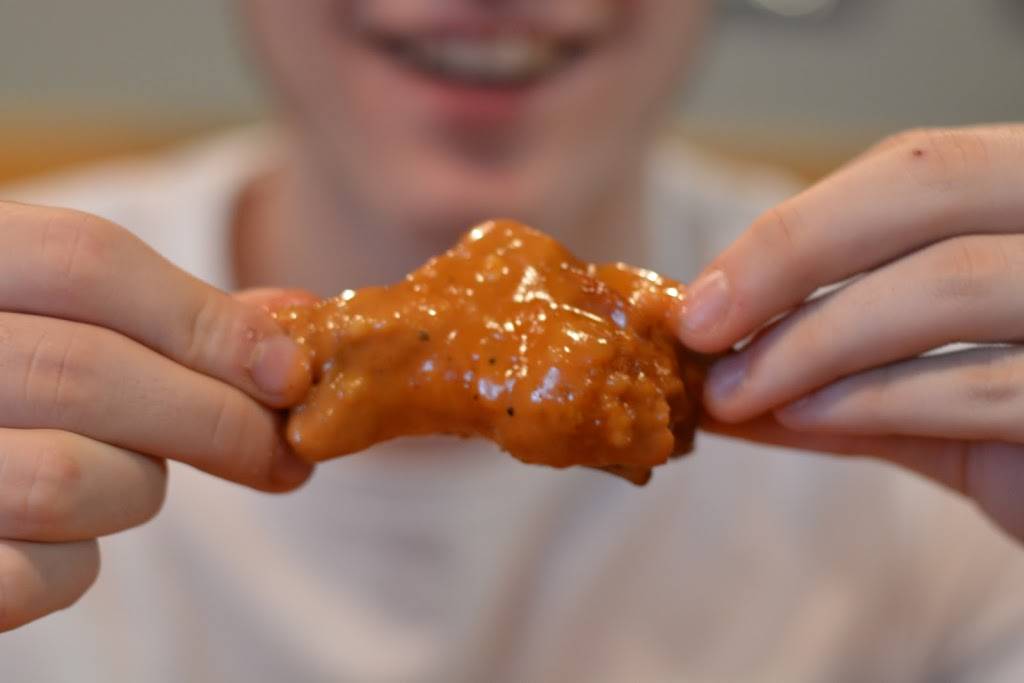 Peanut Bar | restaurant | 2807, 134 Cottage St, Carbondale, PA 18407, USA | 5702824418 OR +1 570-282-4418