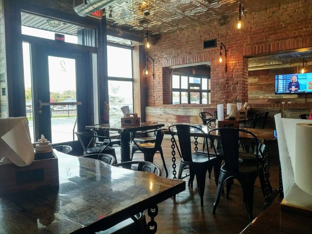 Old Town Smokehouse | restaurant | 2 E Main St, Wentzville, MO 63385, USA | 6368560193 OR +1 636-856-0193