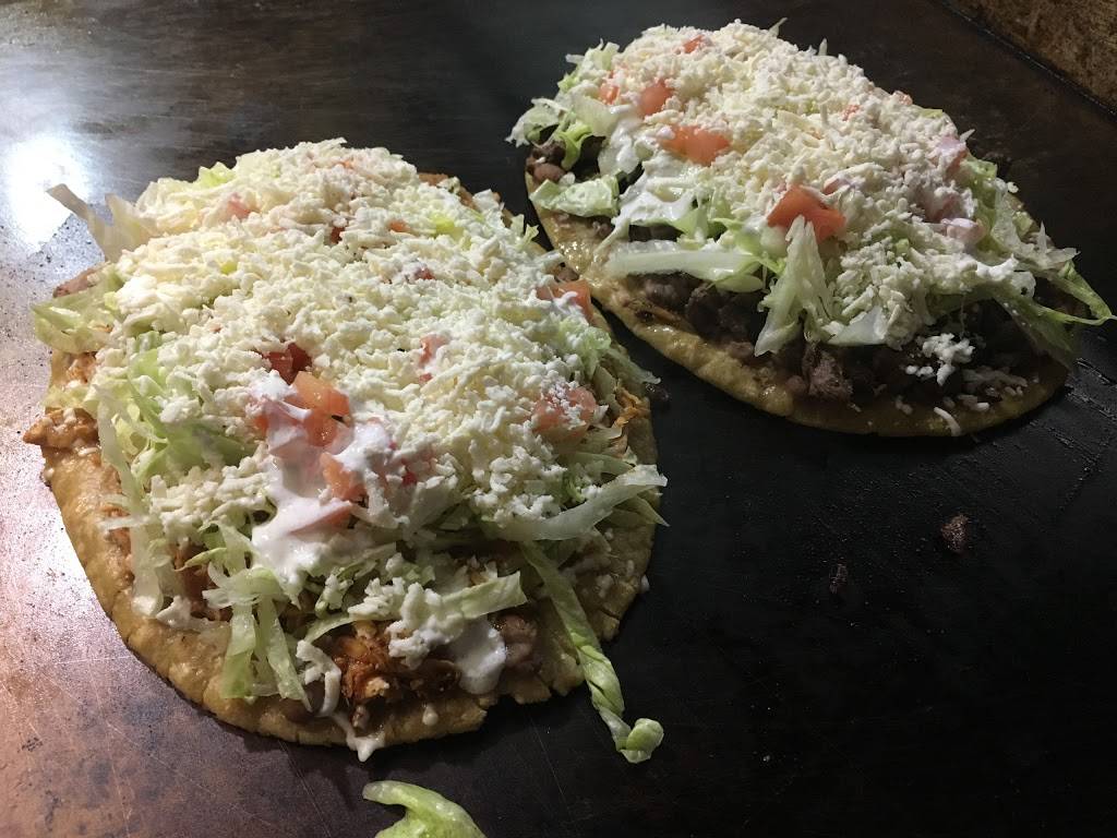 TAQUERIA EL AGUILA REAL | restaurant | 1333, 3152 W Montrose Ave, Chicago, IL 60618, USA | 7732936128 OR +1 773-293-6128