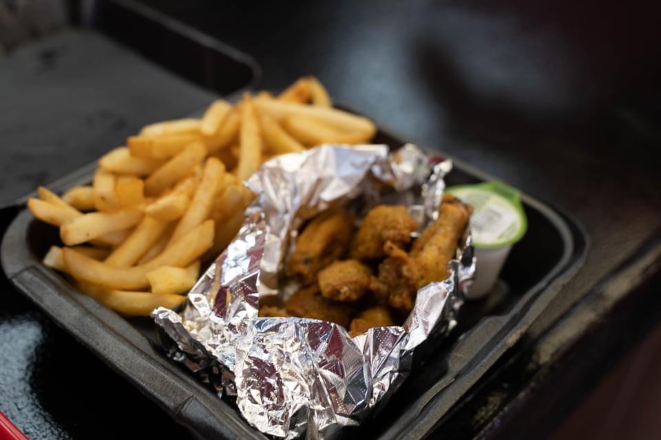 Country Wings | restaurant | 3754 Victory Dr, Columbus, GA 31903, USA | 7625247303 OR +1 762-524-7303