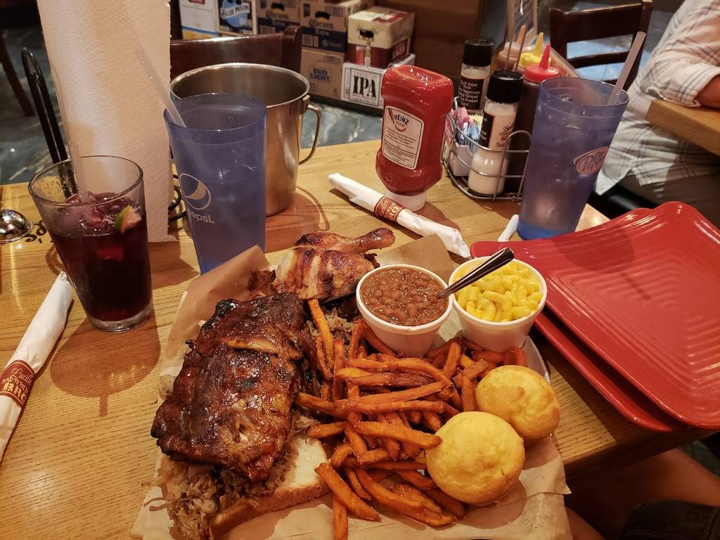 Lucilles Bad to the Bone BBQ | restaurant | 9173 W Atlantic Ave, Delray Beach, FL 33446, USA | 5618104045 OR +1 561-810-4045