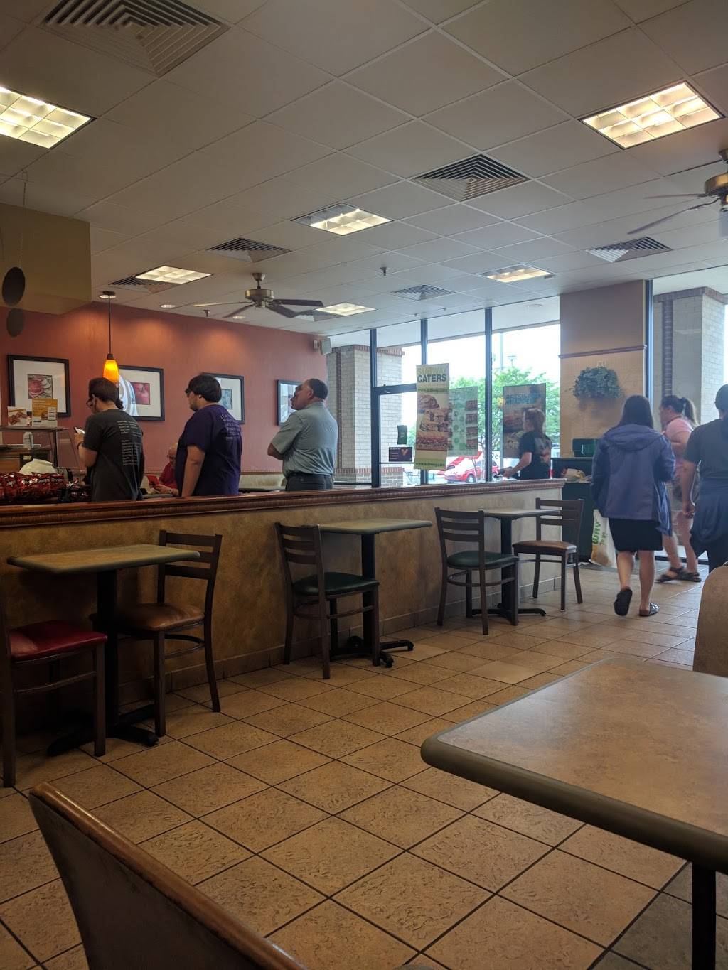 Subway | restaurant | 7501 Goodman Rd, Olive Branch, MS 38654, USA | 6628959450 OR +1 662-895-9450